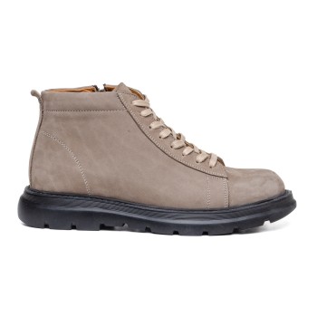 МЪЖКИ БОТИ 650009 KUM