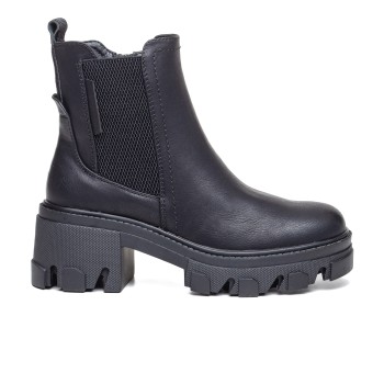ДАМСКИ БОТИ 021200 BLACK