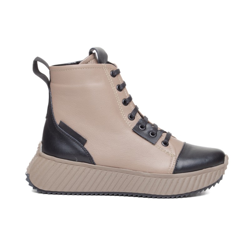 ДАМСКИ БОТИ 227120 BLACK/BEIGE