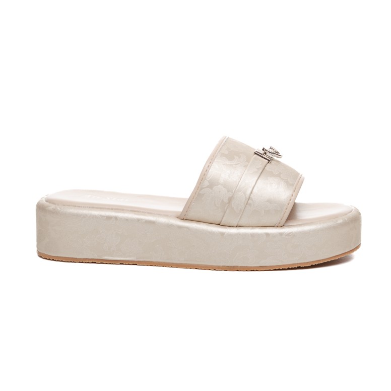 ДАМСКИ ЧЕХЛИ 508228 BEIGE