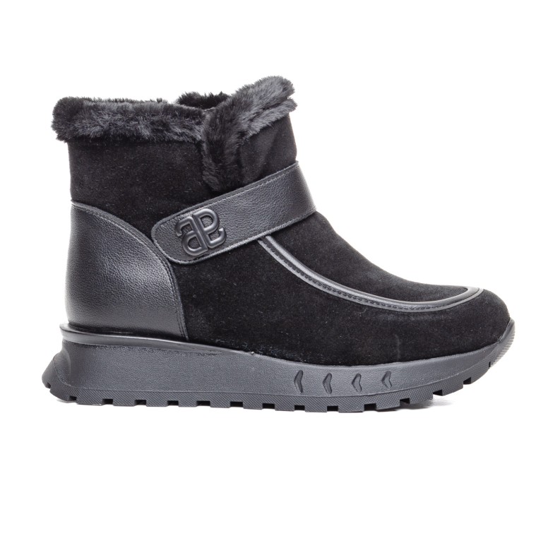 ДАМСКИ БОТИ 028930 BLACK