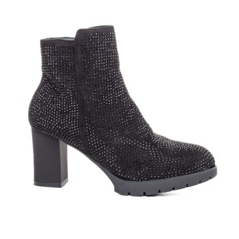ДАМСКИ БОТИ 851005 BLACK