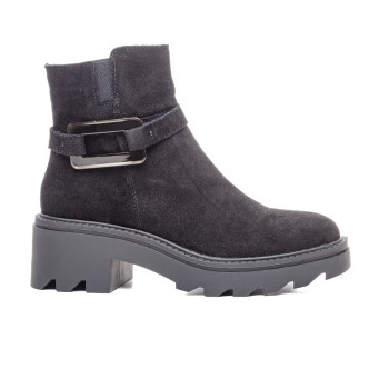 ДАМСКИ БОТИ 858008 BLACK