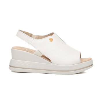 ДАМСКИ САНДАЛИ 595040 BEIGE