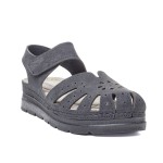 SAND 1541479 MIKANOS BLACK LADY